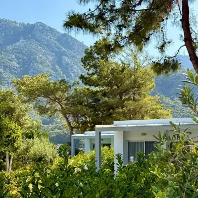 Z-Villas Beach Hotel