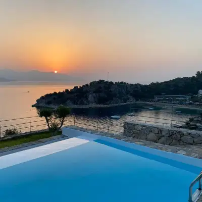 Z-Villas Beach Hotel