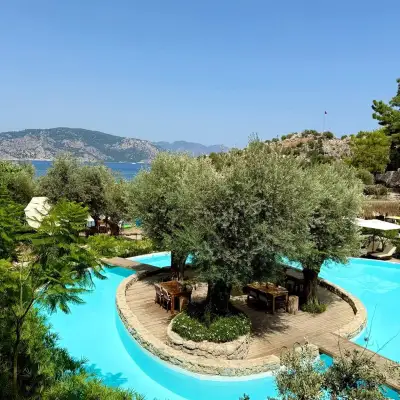 Z-Villas Beach Hotel