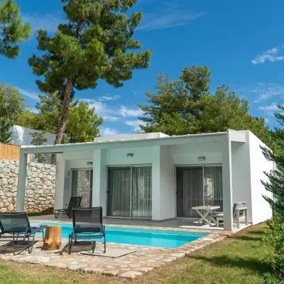 Z-Villas Beach Hotel