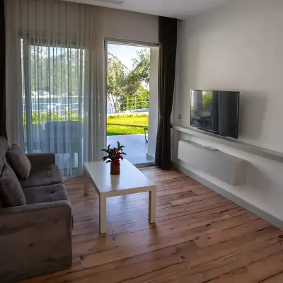 Z-Villas Beach Hotel